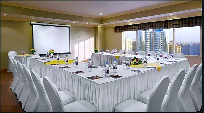 Al Safir Tower - Residence