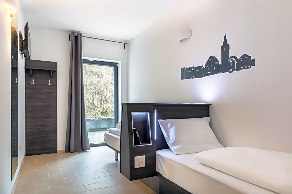 Augustus Hotel Bernkastel - Comfortable Budget Hotel