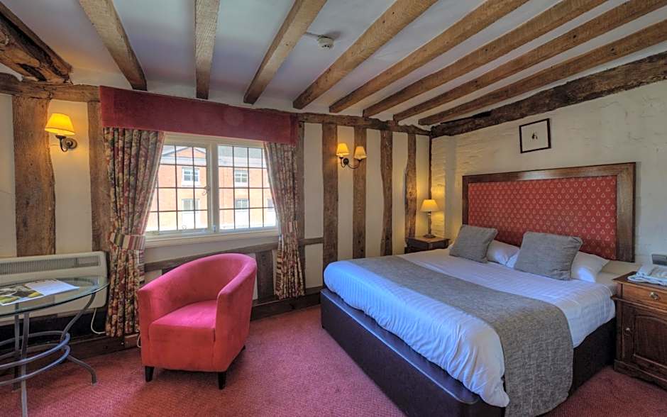 Dog & Partridge by Chef & Brewer Collection