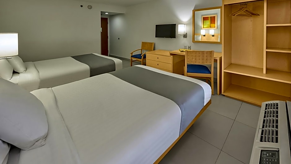 City Express by Marriott Lazaro Cardenas
