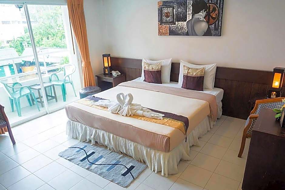 The Nice Patong Hotel