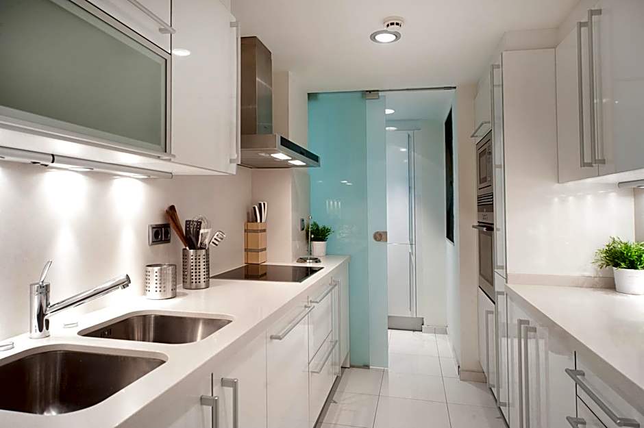 You Stylish City Center Apartments