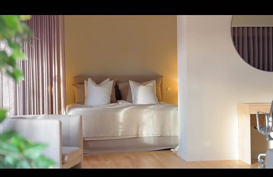 Hotel Maritime