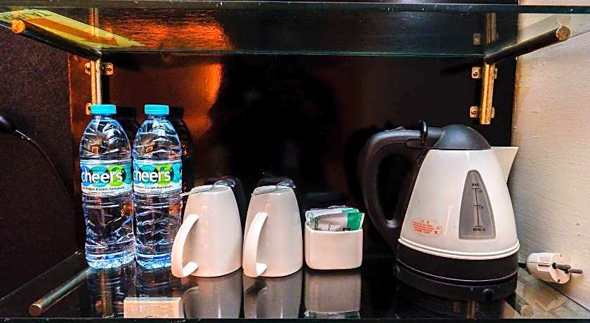 Sans Hotel International Surabaya