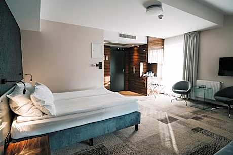 Superior Double Room with Sofa