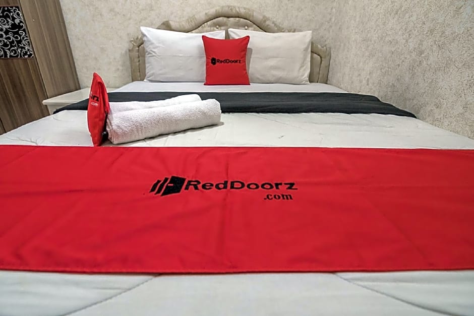 RedDoorz Syariah @ Jalan Ahmad Yani Jambi