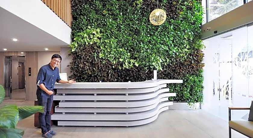 Royal Dragon Boutique Hotel