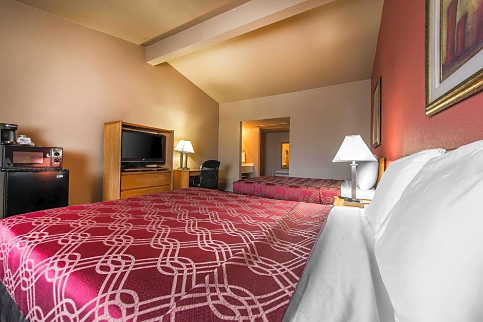 Photo 1 of 7 of Queen Room with Two Queen Beds - Non-Smoking