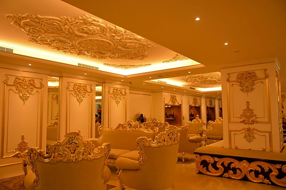 Puteri Wing - Riverside Majestic Hotel