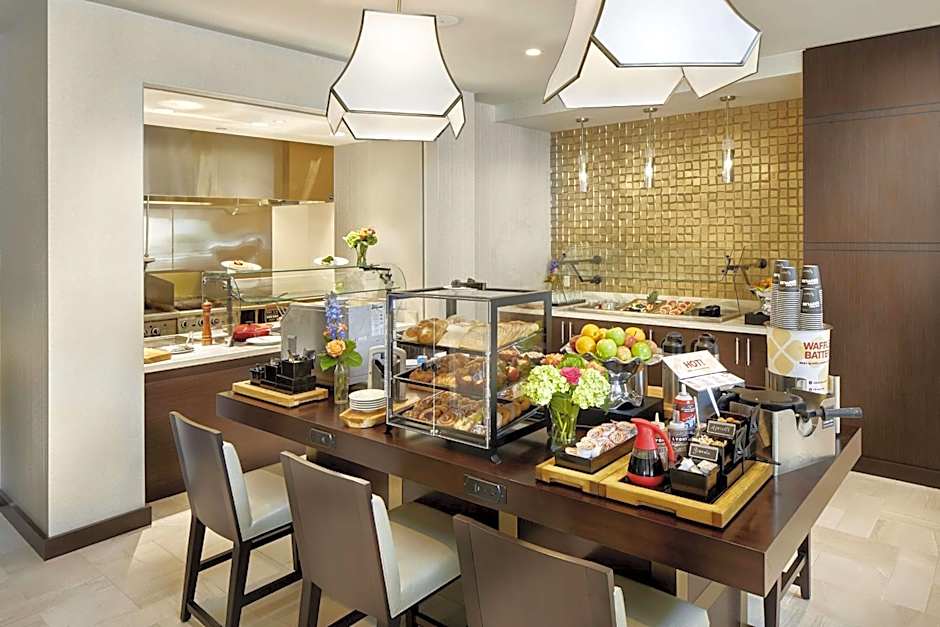 Hilton Garden Inn Roslyn