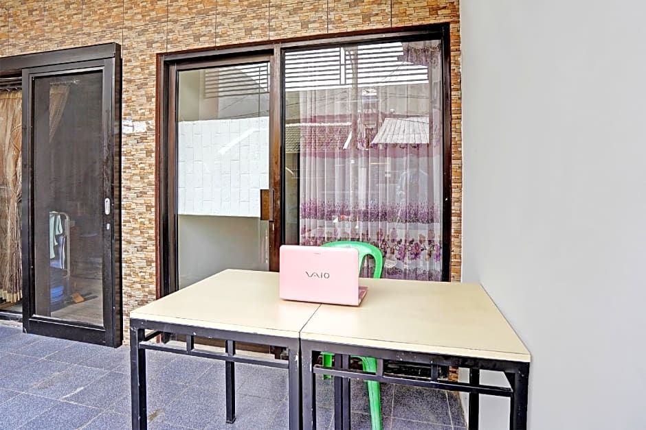 Hotel O Sunlo Cozy Home Family Homestay Syariah