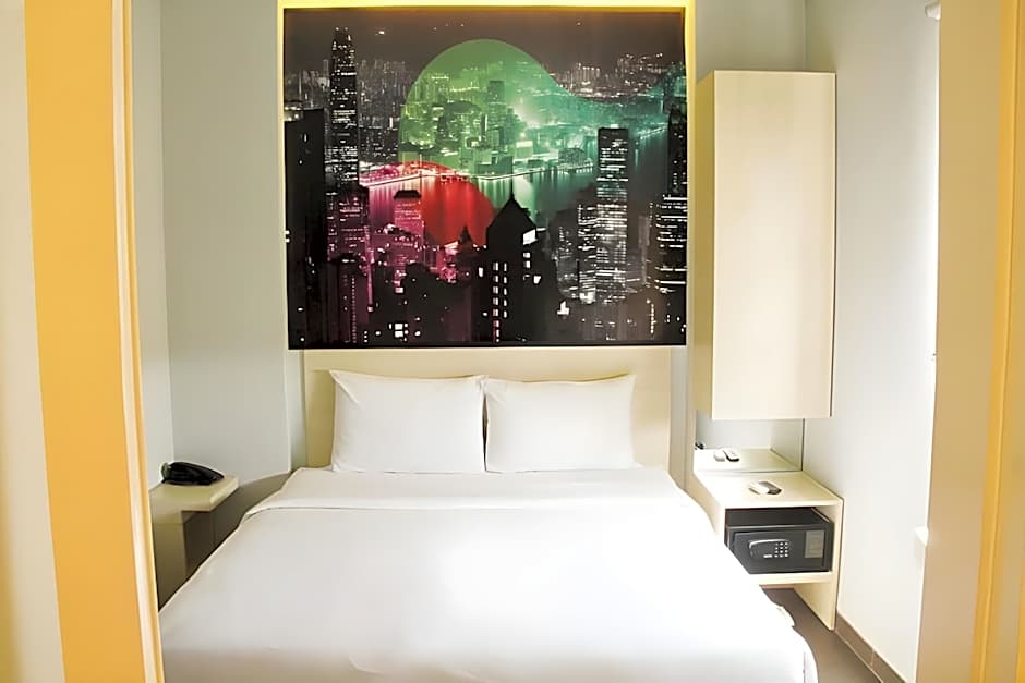 Cleo Walikota Surabaya Hotel