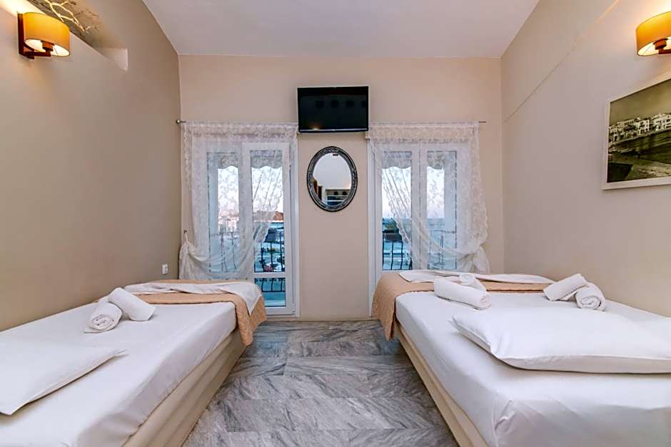 Fratelli Family Rooms