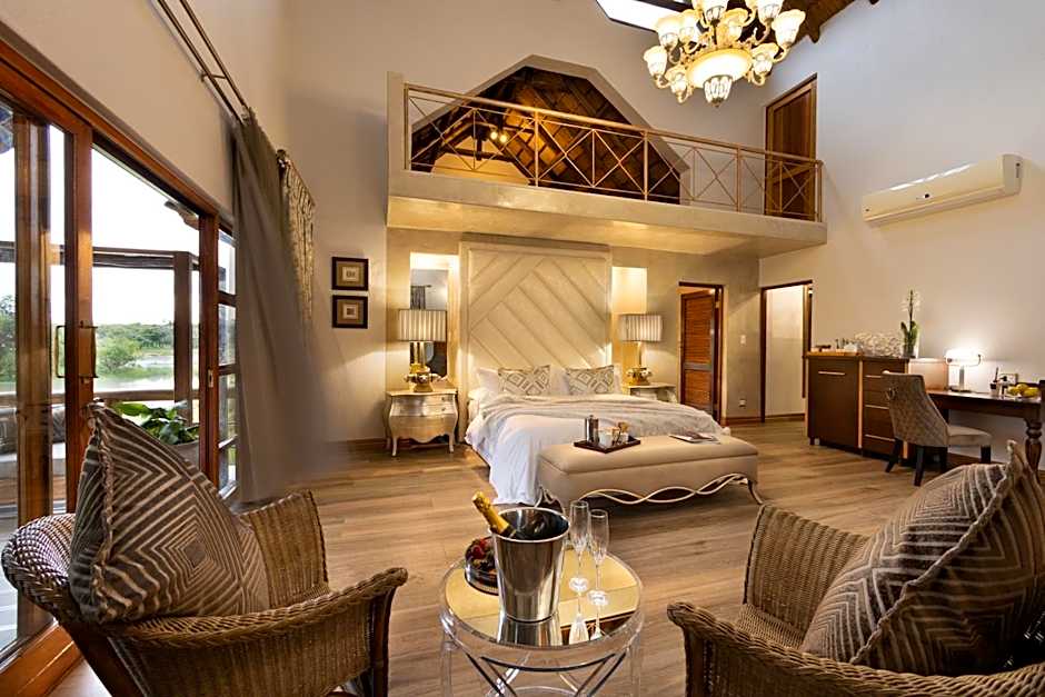 Kingfisher Villa in Mabula Game Reserve