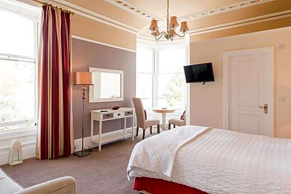 The Merryburn - Rooms and Courtyard Studios