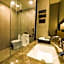 Lvyue Luxury Hotel
