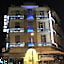 Metropolis Hotel