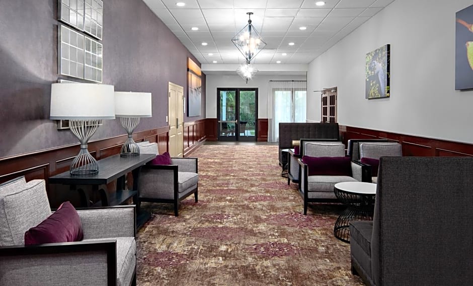 Homewood Suites Lafayette-Airport