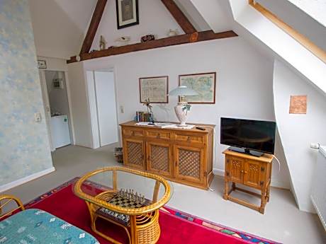 One-Bedroom Family Apartment