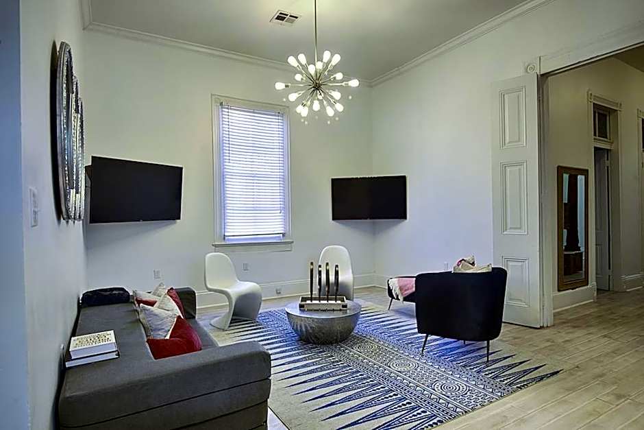 Amazing 7 BR - Next to Frenchman St