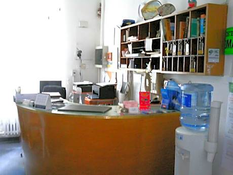 Albergo Cavour SELF CHECK-IN