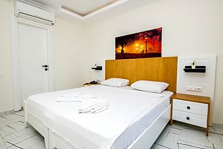 Deluxe Double Room with Sea View