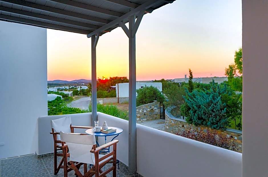 Anixis Studios Aliki Paros