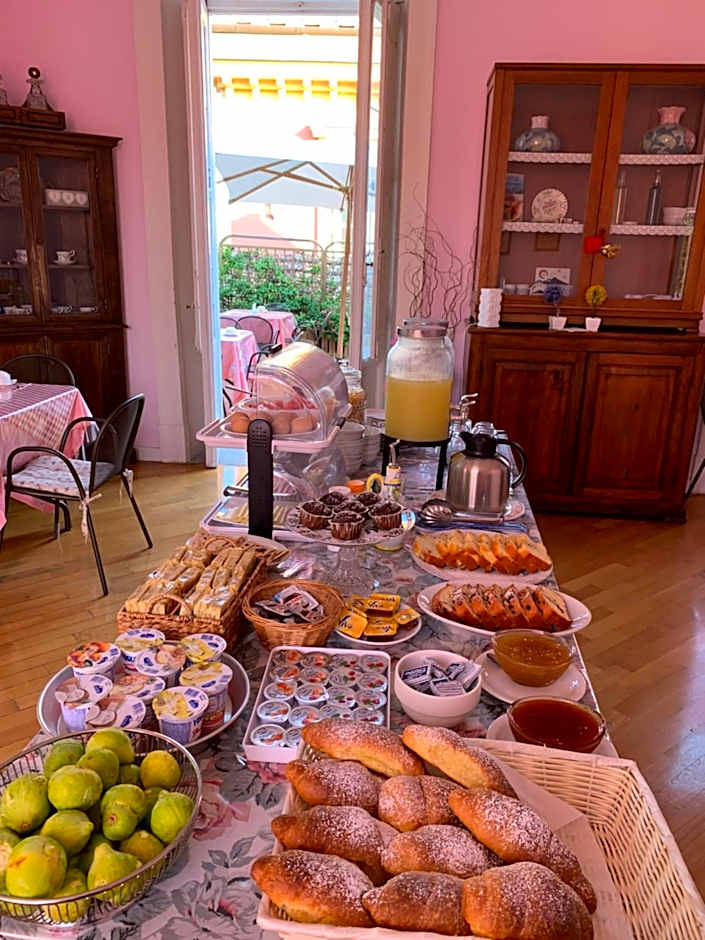 The Secret Garden Relais