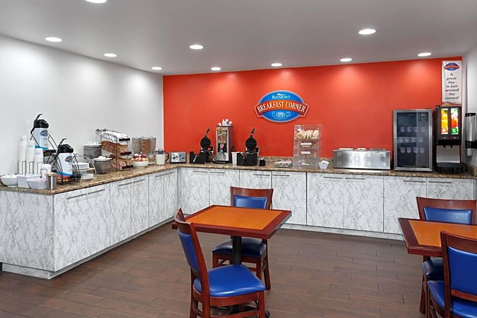 Baymont by Wyndham Green Bay