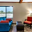 Comfort Suites Grandville