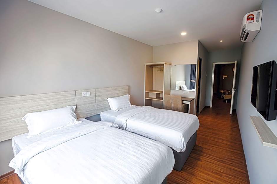 V3 Hotel & Residence Seri Alam