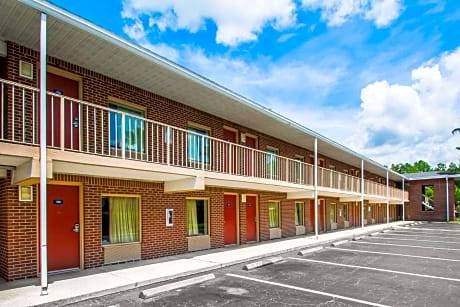 Jax Airport Hotel