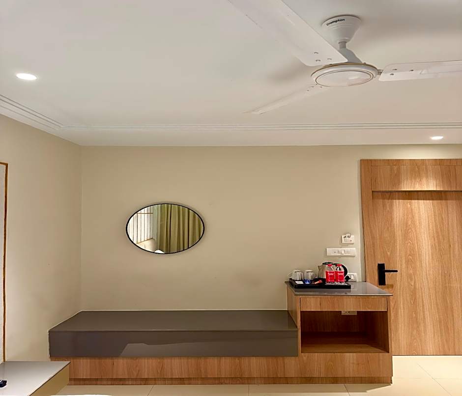 Hotel Himalaya Haridwar @ Har Ki Pauri Road