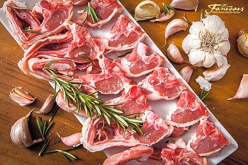 Hotel Rural Castillo de Biar Finca FANECAES