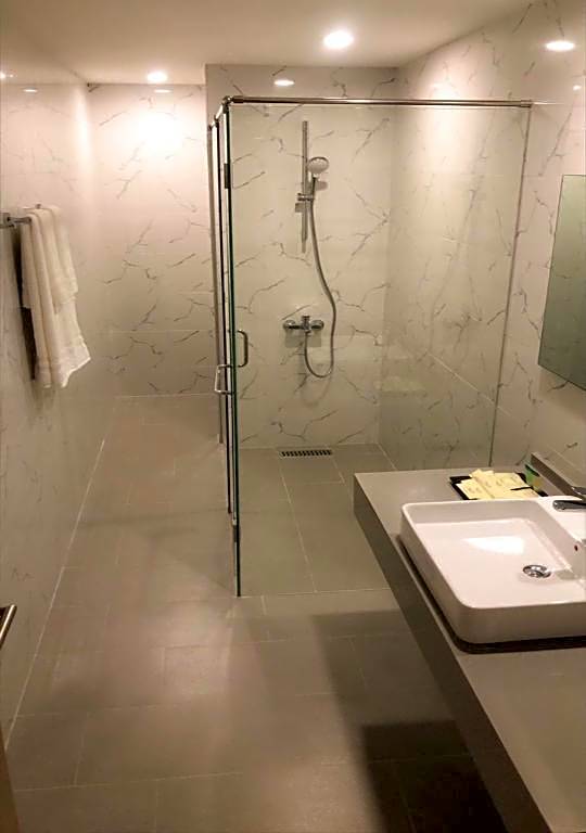 The Luxe Hotel Chau Doc