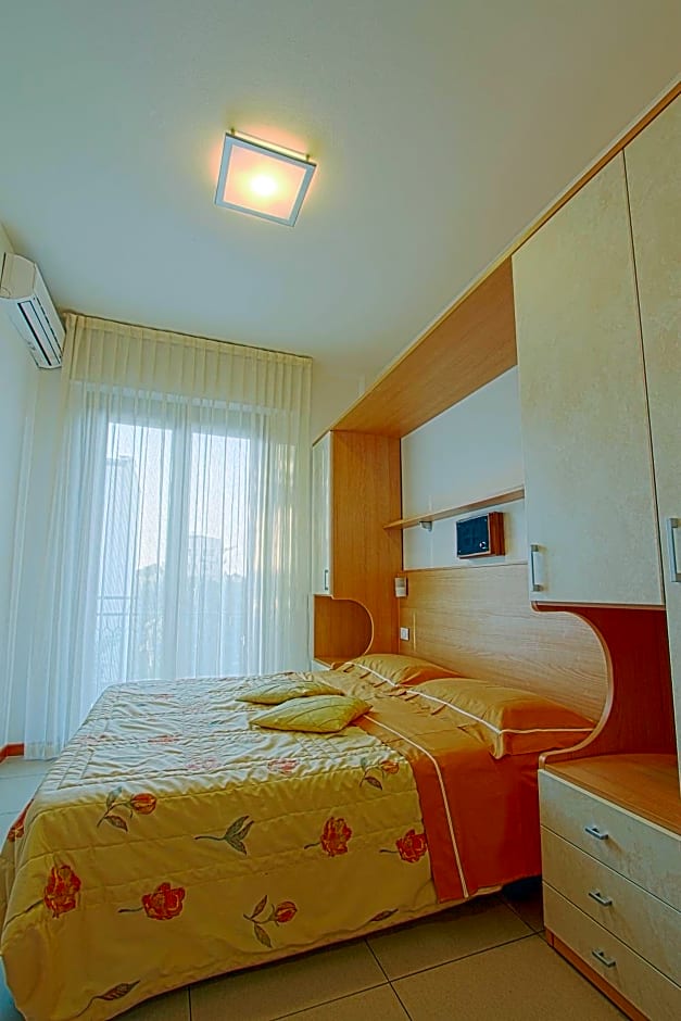 Hotel Deborah
