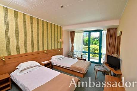 Twin Room with Extra Bed and Balcony (3 Adults)
