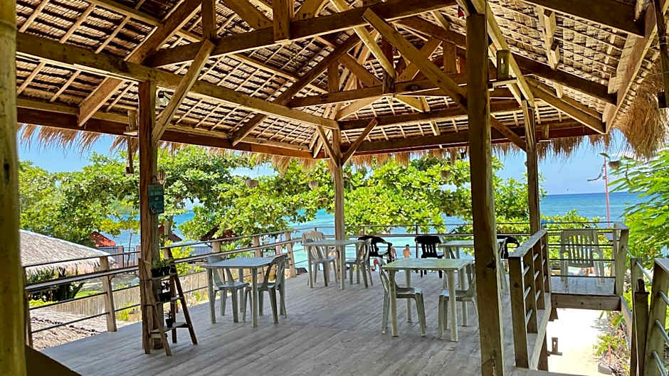 Sabas Beach and Campsite