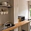 Hostal Ciempozuelos, Parque Warner y Madrid