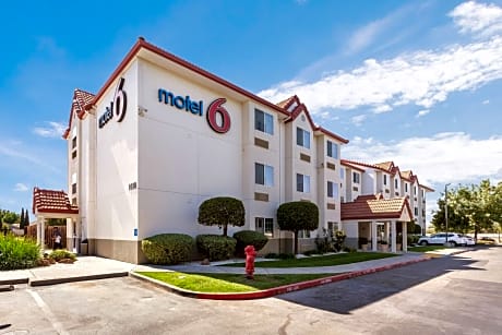Motel 6-Dixon, CA
