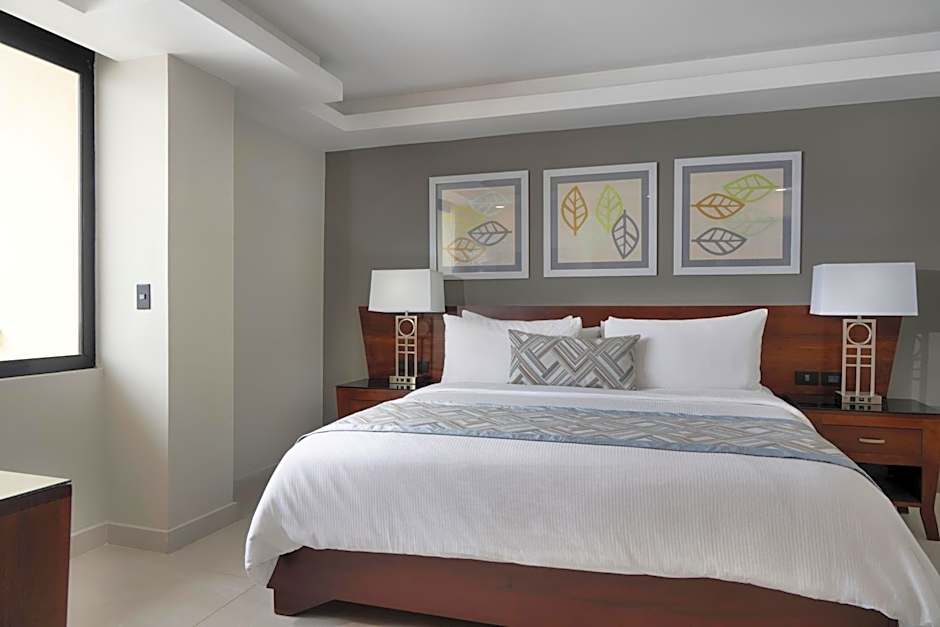 Hodelpa Centro Plaza Hotel