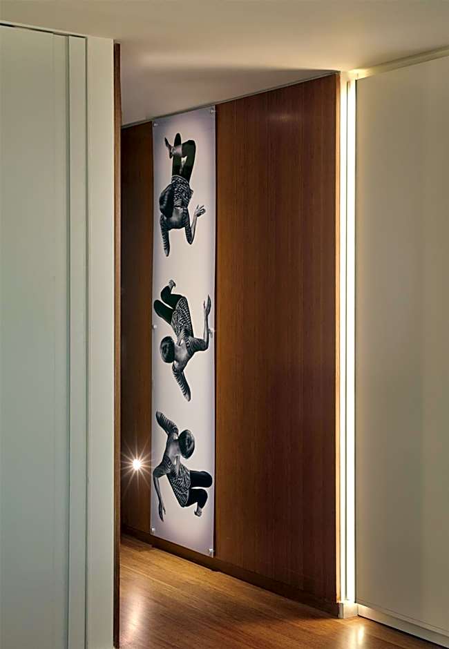 The Valorian Los Angeles, Curio Collection by Hilton