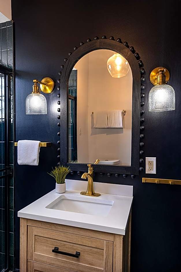 The Mansion on Royal