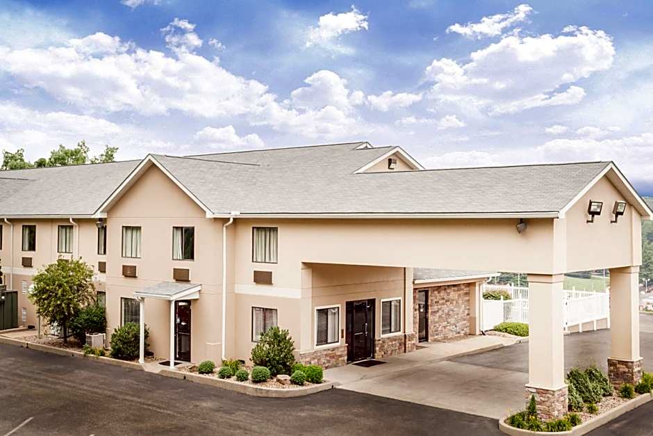 Ramada by Wyndham Tell City
