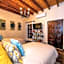 Exclusive Luxury Guest Center House