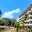 Teluk Batik Holiday Apartment