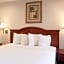 Studio City Court Yard Hotel