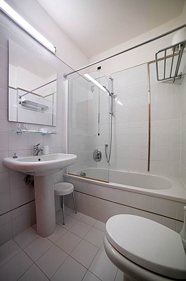 HOTEL QUERINI Business Hotel Sandrigo