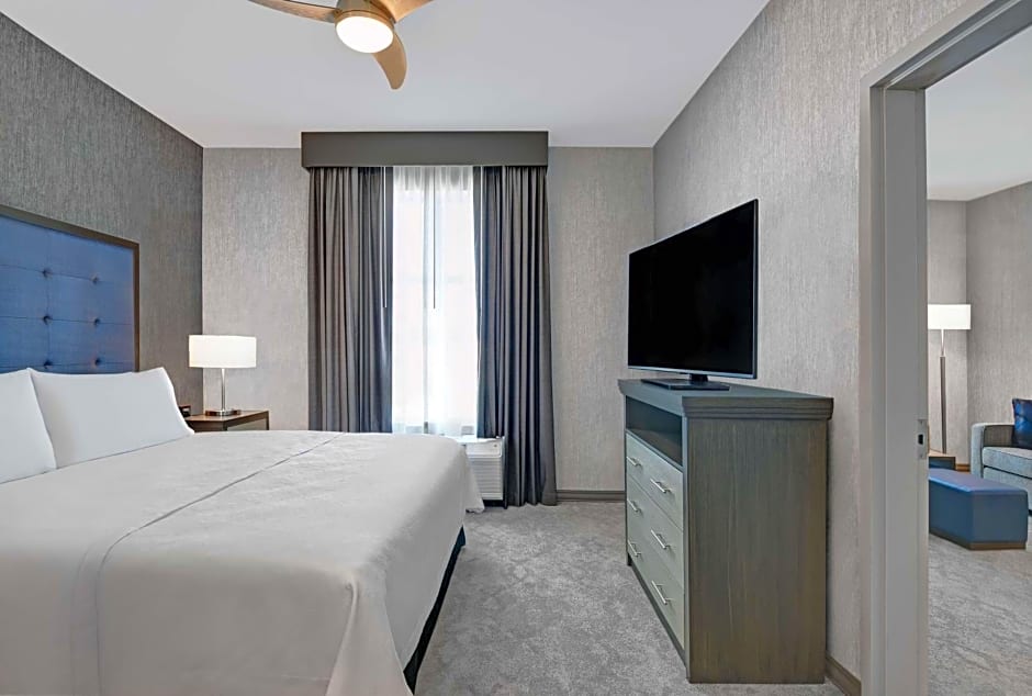 Homewood Suites by Hilton Edison Woodbridge, NJ