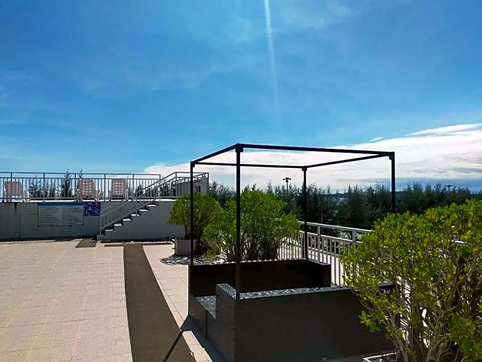 Grandbeach 1 condo A202